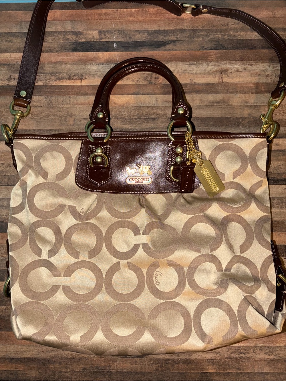 Coach Madison Julianne Op Art Signature Tote with Gold Pink Interior NWT